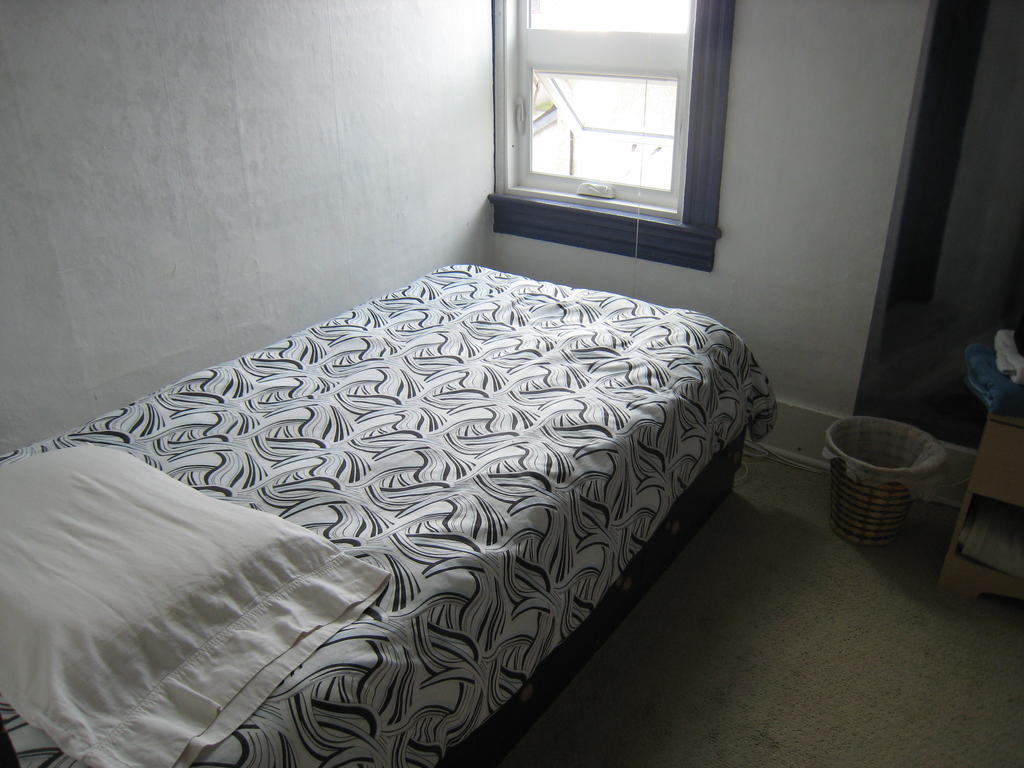 Poppi'S Guesthouse Revelstoke Oda fotoğraf